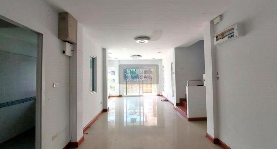 Haus zum Kauf mit 4 Zimmer in Bang Bua Thong, Nonthaburi