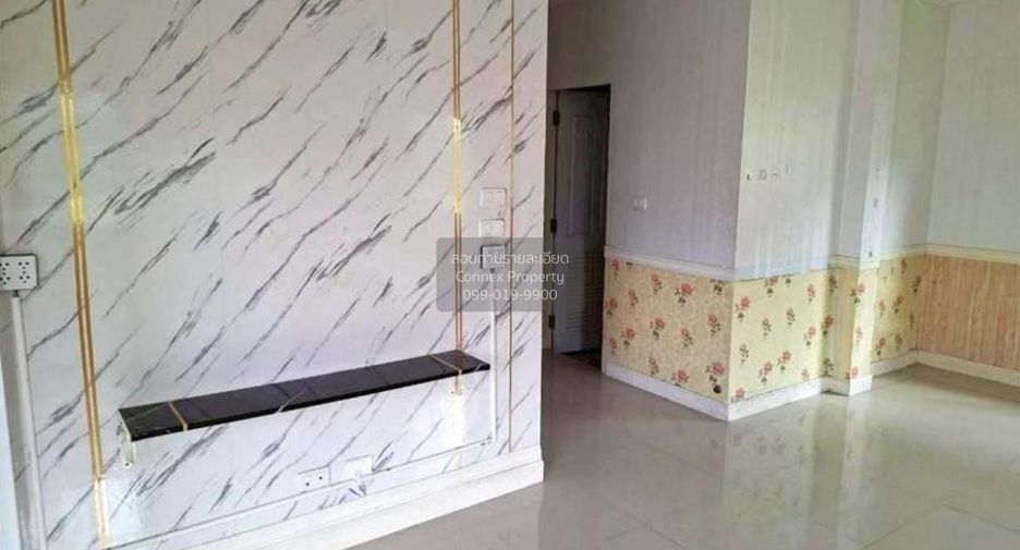 For sale 3 bedrooms house in Sai Noi, Nonthaburi