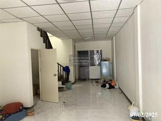Reihenhaus zum Kauf mit 3 Zimmer in Sai Noi, Nonthaburi
