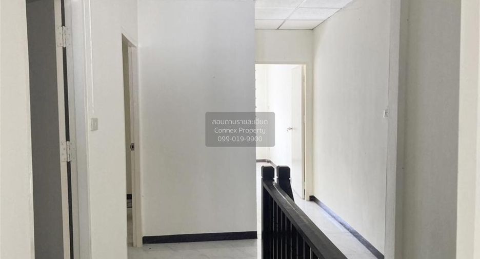For sale 3 bedrooms townhouse in Sai Noi, Nonthaburi