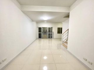 ให้เช่า 3 ห้องนอน ทาวน์เฮ้าส์ ใน ปากเกร็ด, นนทบุรี