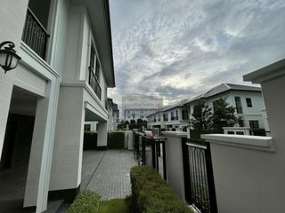 For rent 4 bedrooms house in Bang Khen, Bangkok