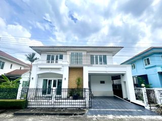 For rent 4 ベッドルーム house in Mueang Nonthaburi, Nonthaburi