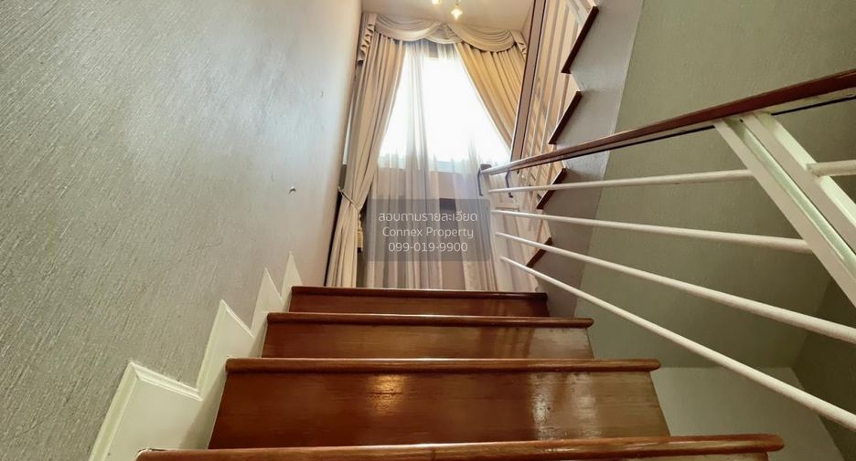 For rent 4 bedrooms house in Mueang Nonthaburi, Nonthaburi