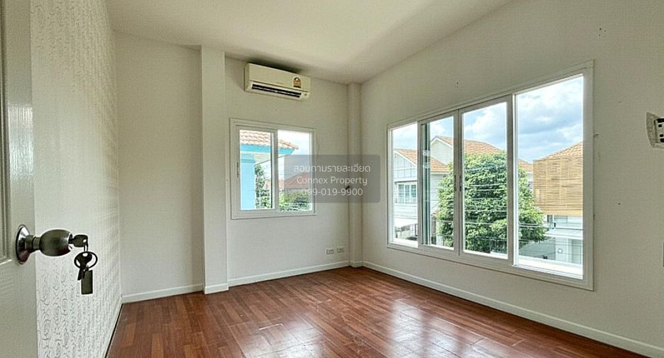 For rent 4 bedrooms house in Mueang Nonthaburi, Nonthaburi