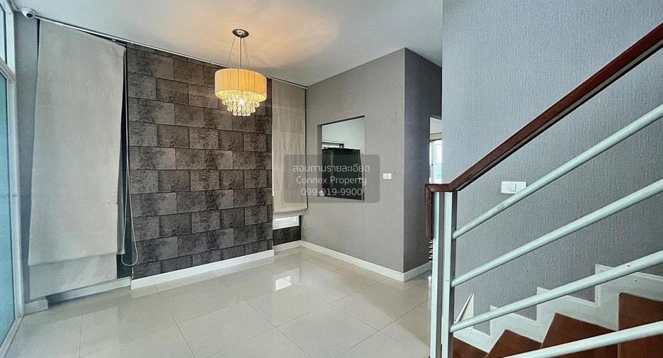 For rent 4 bedrooms house in Mueang Nonthaburi, Nonthaburi