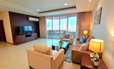 Condo en alquiler de 3 habitaciones en Watthana, Bangkok