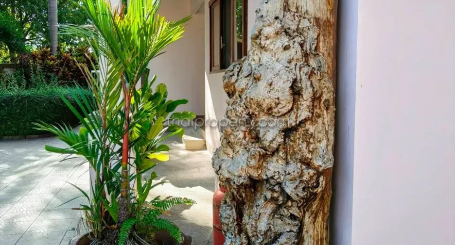 Casa en venta de 6 habitaciones en Bang Lamung, Chonburi
