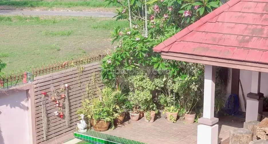 Casa en venta de 6 habitaciones en Bang Lamung, Chonburi