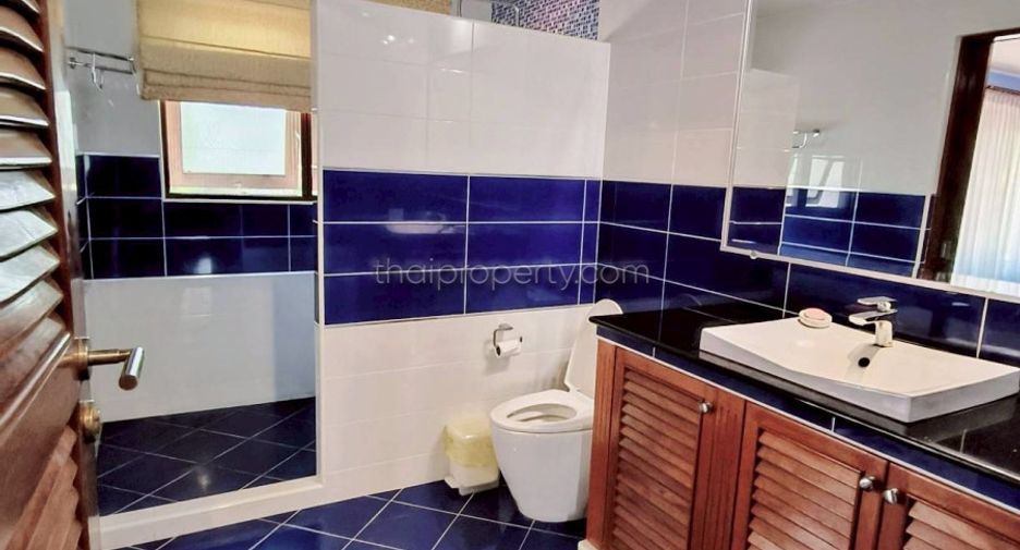 For sale 6 bedrooms house in Bang Lamung, Chonburi