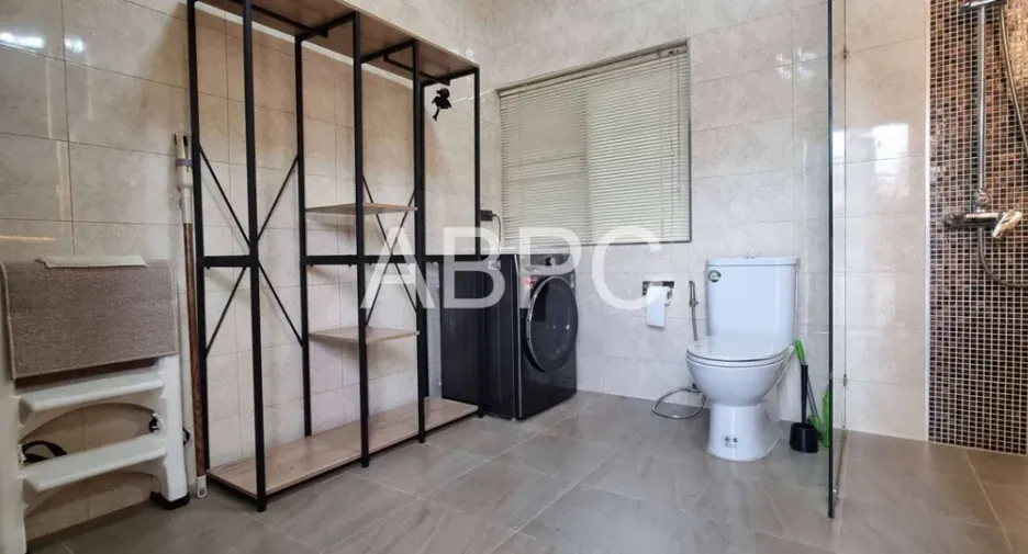 For rent and for sale 3 bedrooms house in Bang Lamung, Chonburi