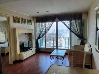 Продажа 1 кровать кондо в Патхум Щан, Бангкок
