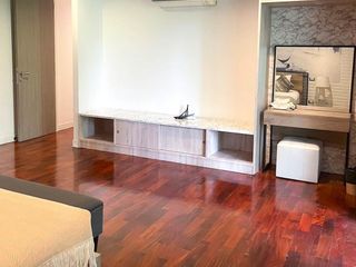 Condo en alquiler de 3 habitaciones en Pathum Wan, Bangkok