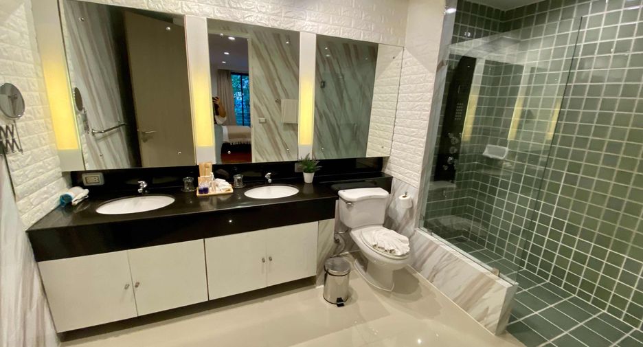 Wohnung zur Miete mit 4 Zimmer in Pathum Wan, Bangkok