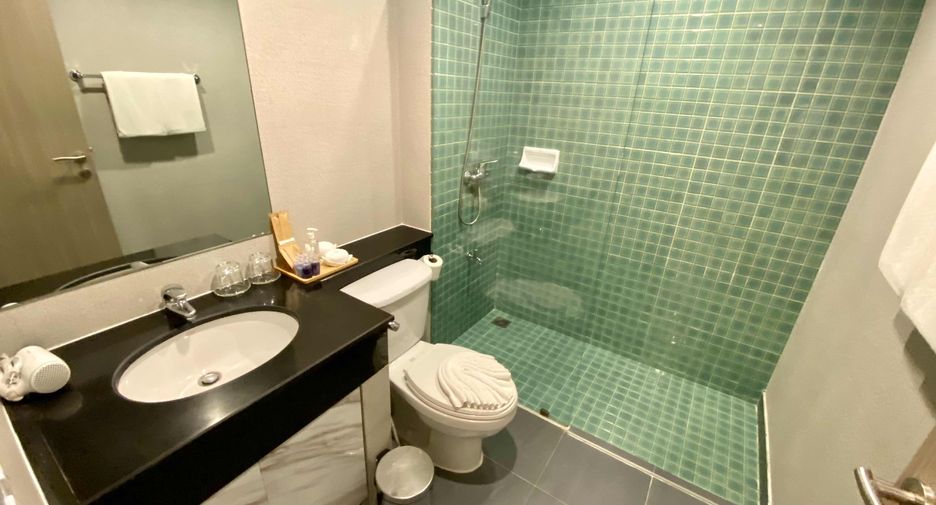 Wohnung zur Miete mit 4 Zimmer in Pathum Wan, Bangkok