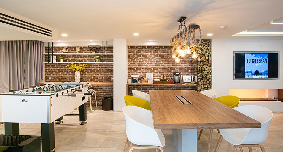 Wohnung zur Miete mit 4 Zimmer in Pathum Wan, Bangkok