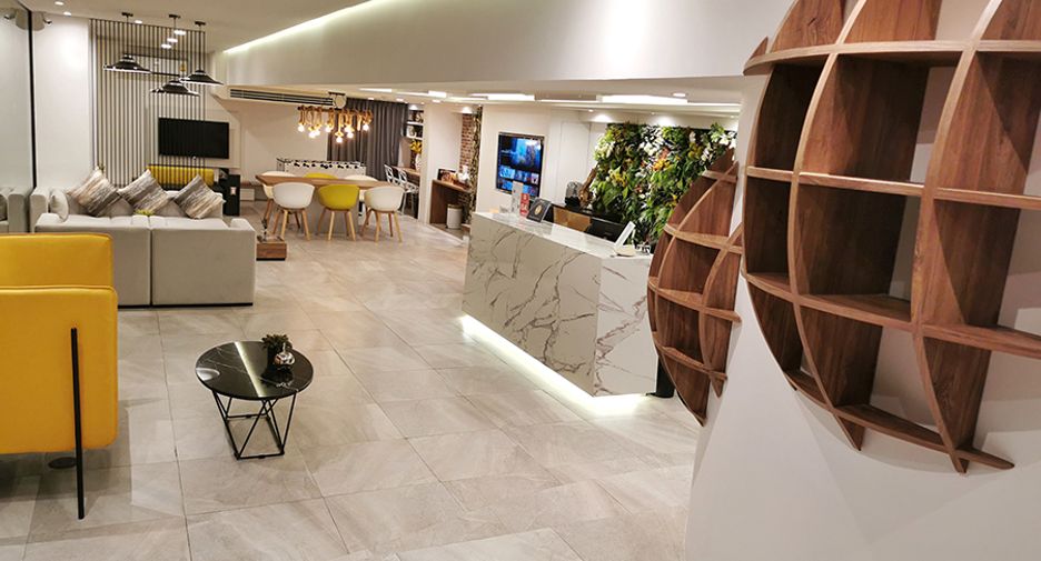 Condo en alquiler de 3 habitaciones en Pathum Wan, Bangkok