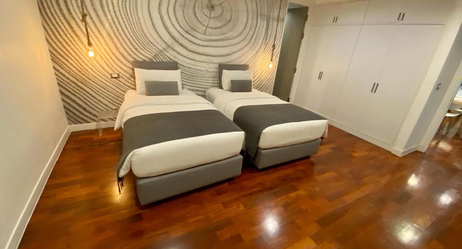 Condo en alquiler de 3 habitaciones en Pathum Wan, Bangkok