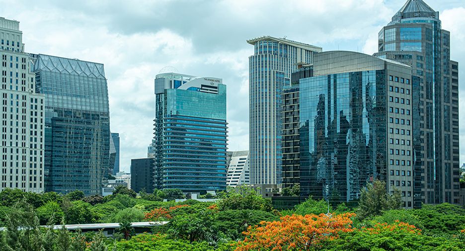 Condo en alquiler de 3 habitaciones en Pathum Wan, Bangkok