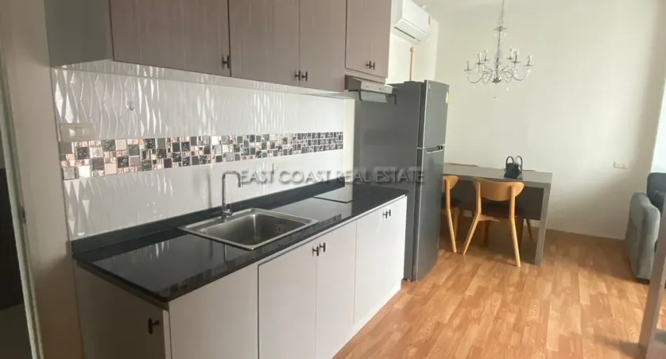 For rent and for sale 2 bedrooms condo in Jomtien, Pattaya