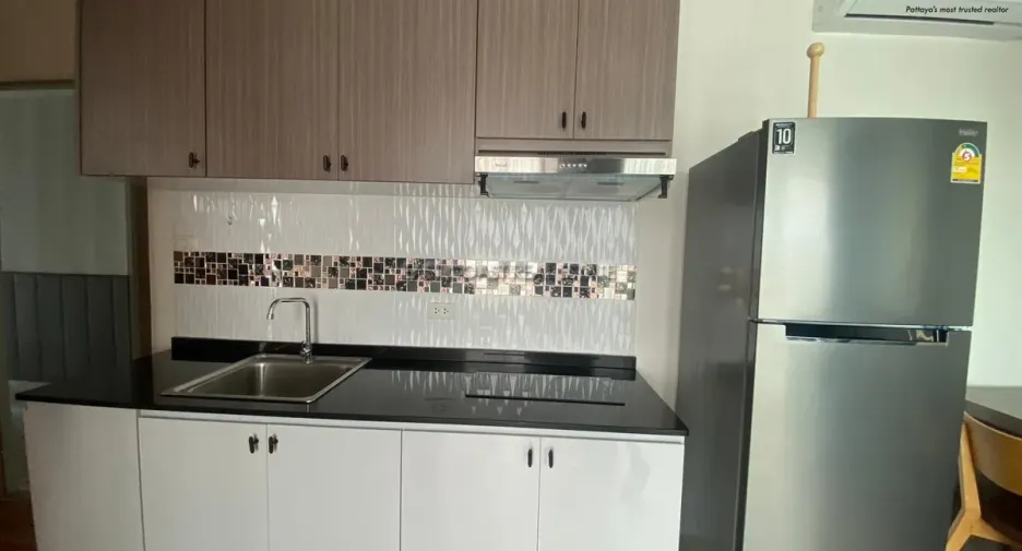 For rent and for sale 2 bedrooms condo in Jomtien, Pattaya