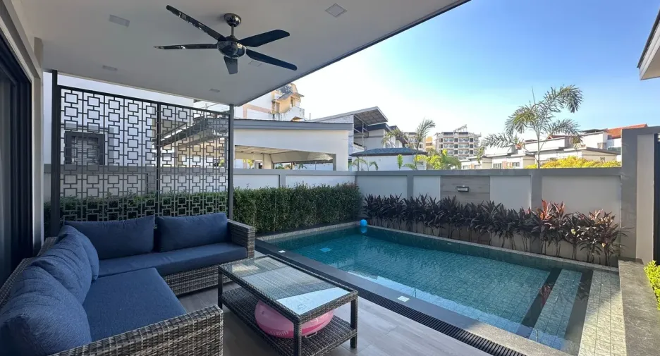 For rent 3 bedrooms house in Jomtien, Pattaya