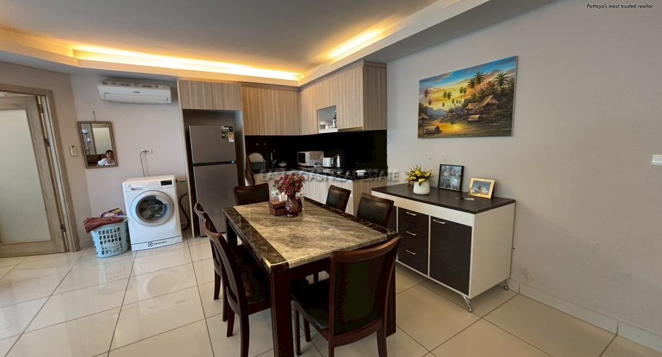 For sale 2 ベッドルーム condo in Bang Lamung, Chonburi