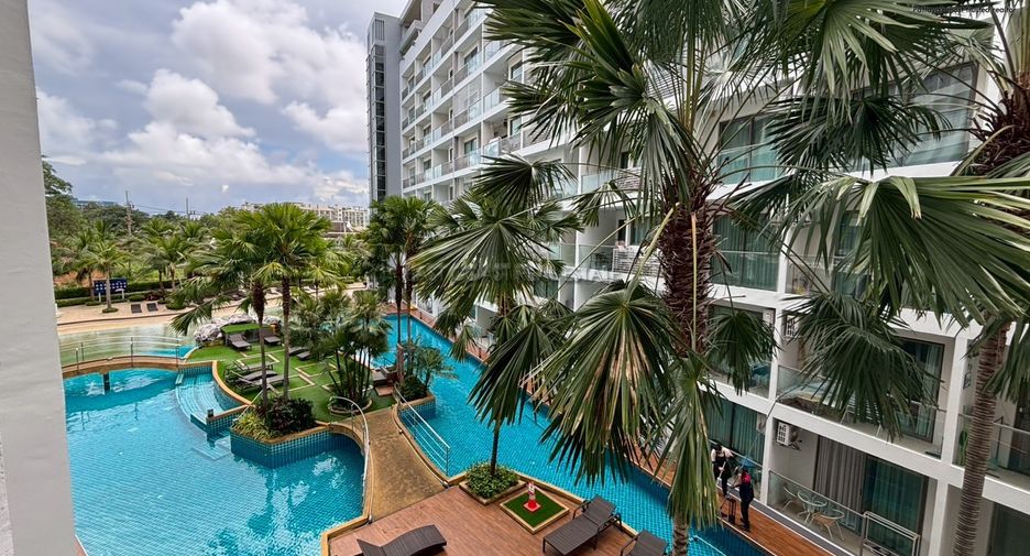 For sale 2 ベッドルーム condo in Bang Lamung, Chonburi