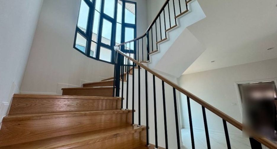Haus zum Kauf mit 4 Zimmer in Bang Lamung, Chonburi
