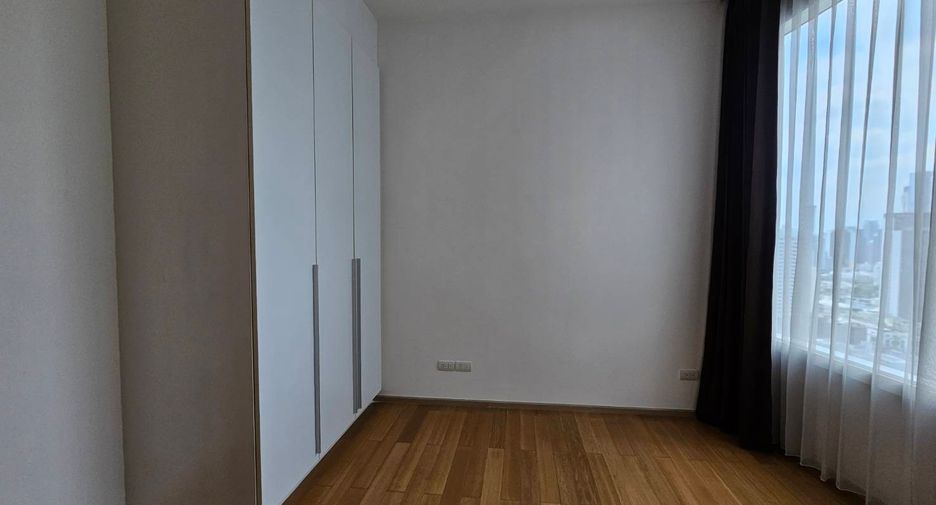 Condo en alquiler de 2 habitaciones en Khlong Toei, Bangkok