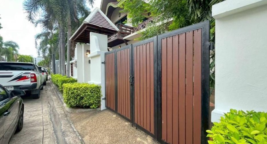 ขาย 3 ห้องนอน บ้านเดี่ยว ใน พัทยากลาง, พัทยา