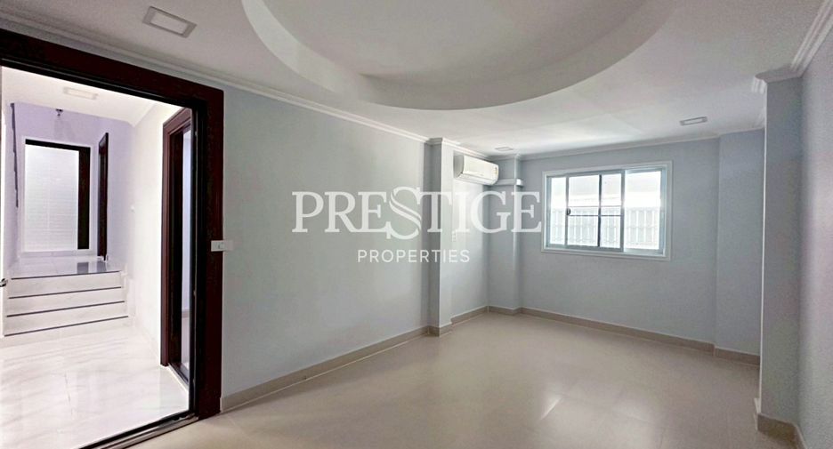 For sale 5 bedrooms house in Bang Lamung, Chonburi
