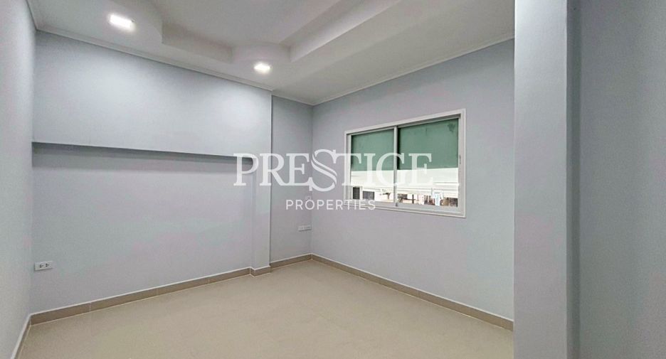 For sale 5 bedrooms house in Bang Lamung, Chonburi