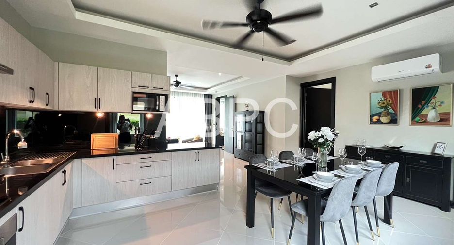ขาย 4 ห้องนอน บ้านเดี่ยว ใน พัทยาตะวันออก, พัทยา