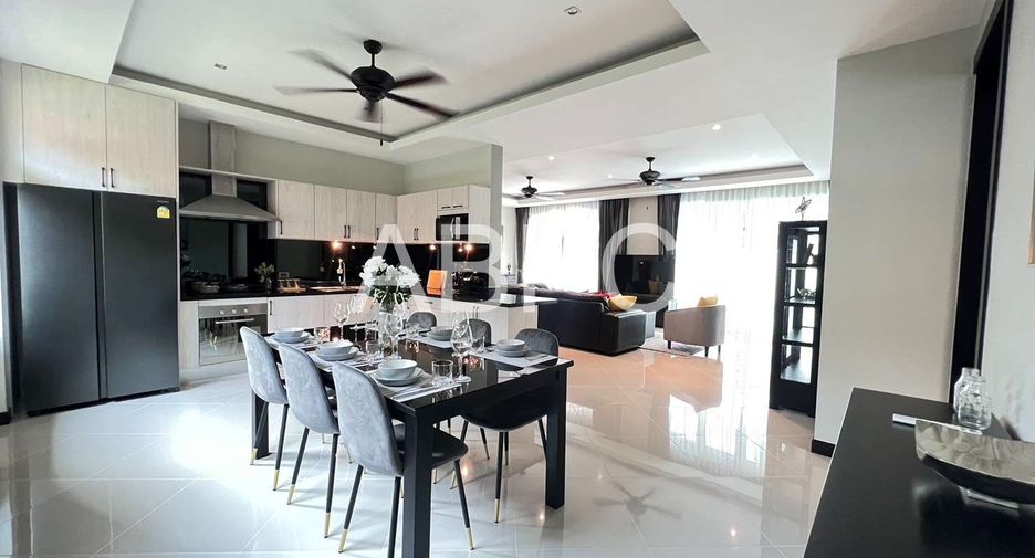 ขาย 4 ห้องนอน บ้านเดี่ยว ใน พัทยาตะวันออก, พัทยา