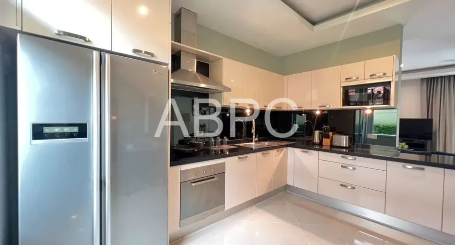 For rent and for sale 4 bedrooms house in East Pattaya, Pattaya