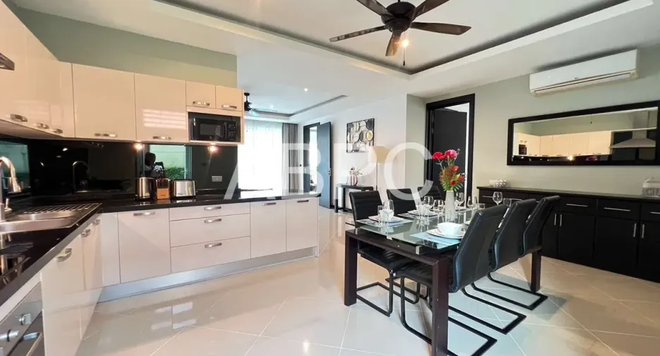 For rent and for sale 4 bedrooms house in East Pattaya, Pattaya
