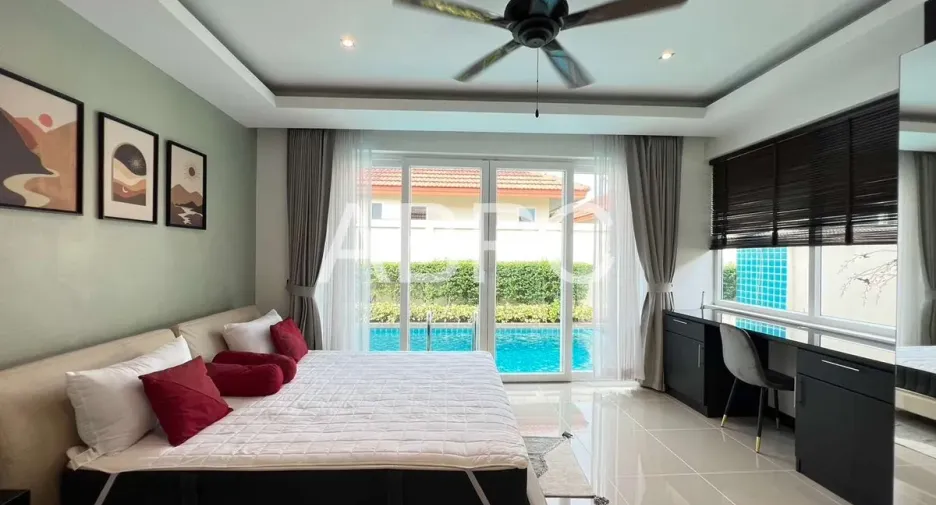 For rent and for sale 4 bedrooms house in East Pattaya, Pattaya