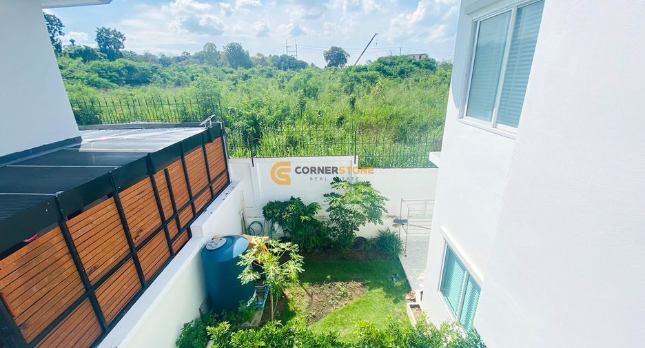 For rent and for sale 3 bedrooms house in Bang Lamung, Chonburi
