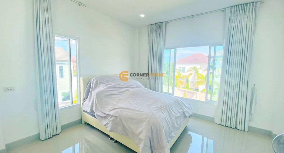 For rent and for sale 3 bedrooms house in Bang Lamung, Chonburi