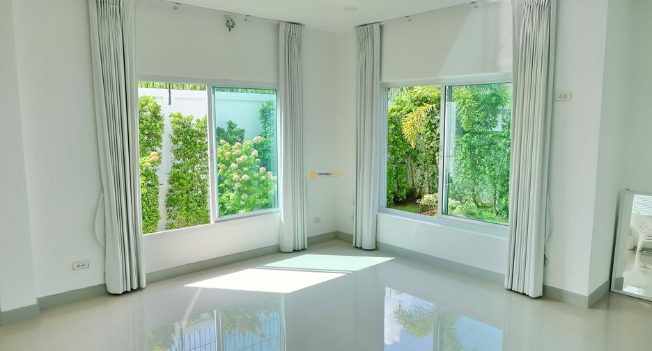 For rent and for sale 3 bedrooms house in Bang Lamung, Chonburi