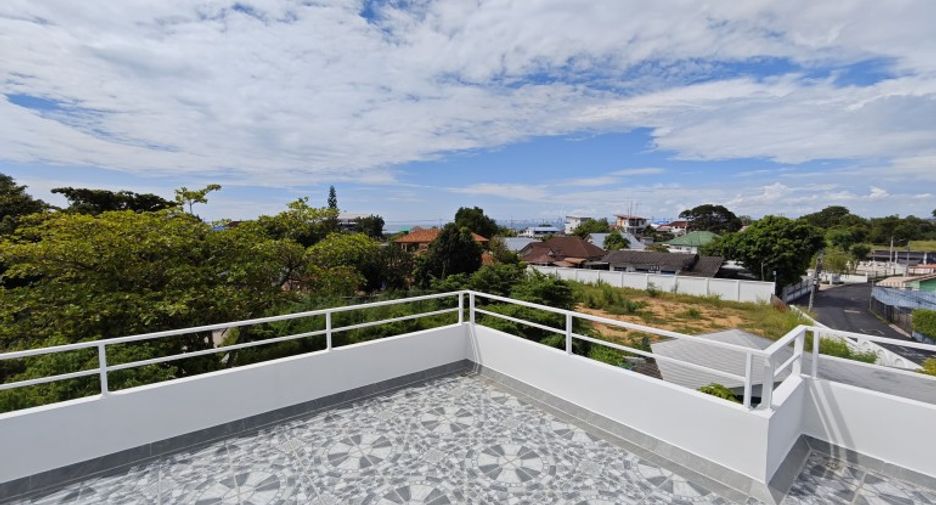 Casa en venta de 4 habitaciones en Sattahip, Chonburi