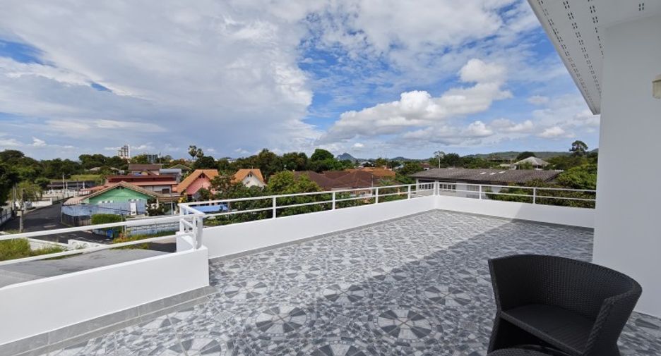 Casa en venta de 4 habitaciones en Sattahip, Chonburi
