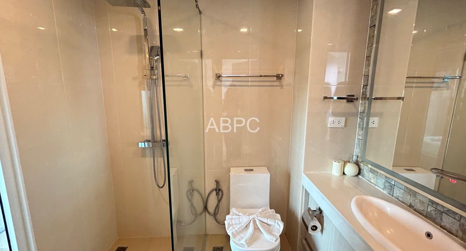 For sale 1 Beds condo in Bang Lamung, Chonburi