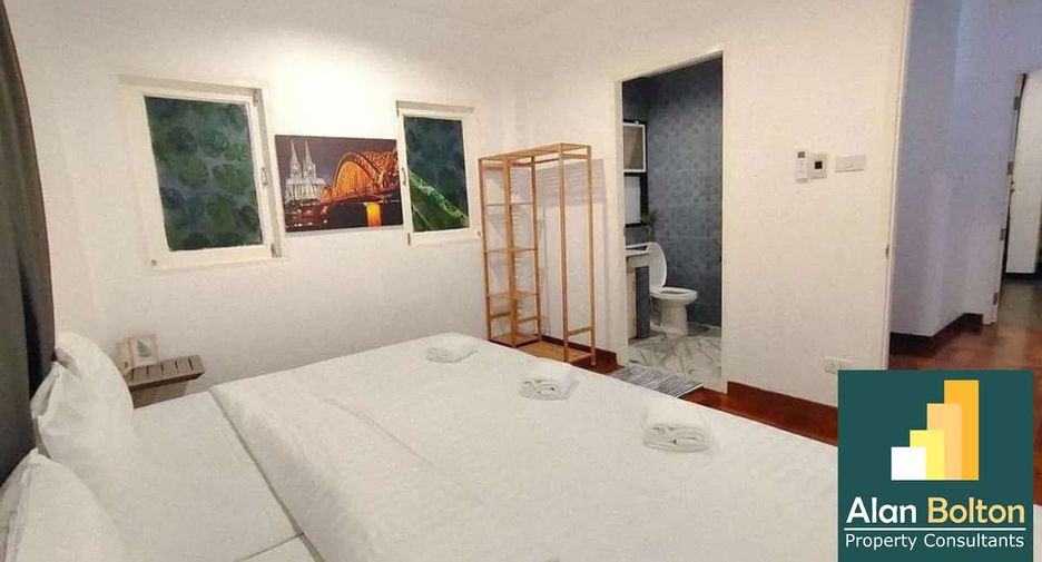 For rent and for sale 4 bedrooms villa in Bang Lamung, Chonburi