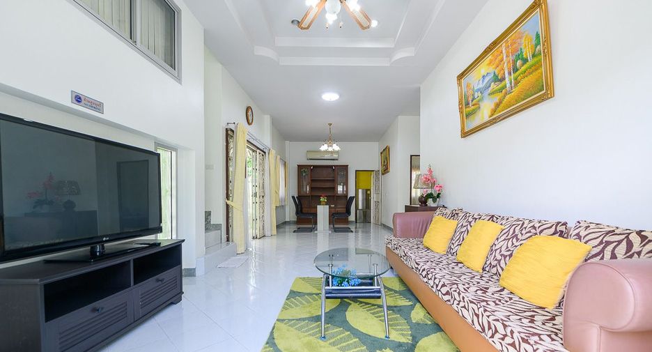 出租 4 卧室 独立屋 在 Bang Lamung, Chon Buri