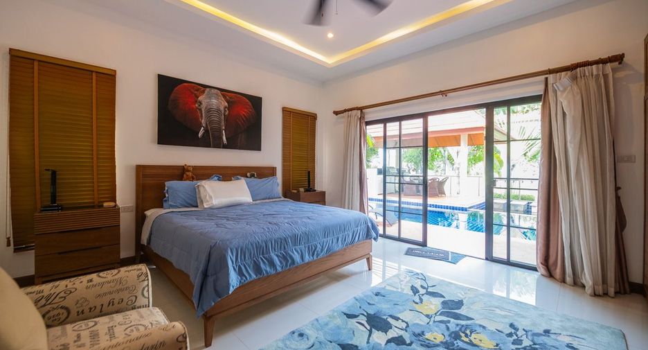 For sale 3 bedrooms house in Sattahip, Chonburi