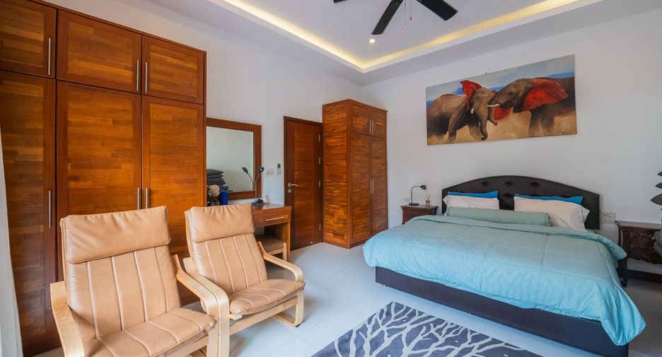 For sale 3 bedrooms house in Sattahip, Chonburi