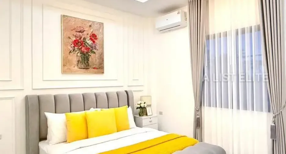 For sale 4 bedrooms house in East Pattaya, Pattaya