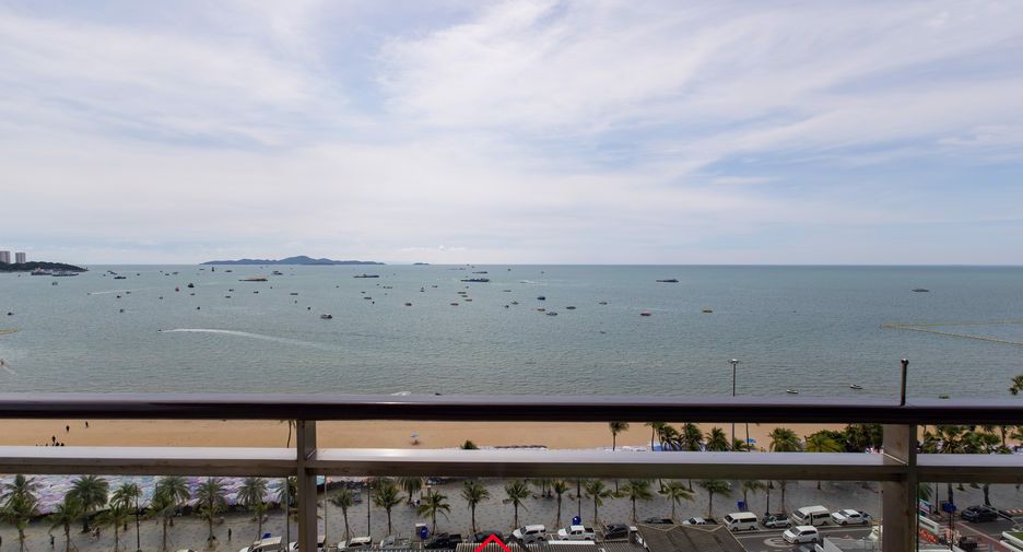 For sale 2 bedrooms condo in Central Pattaya, Pattaya